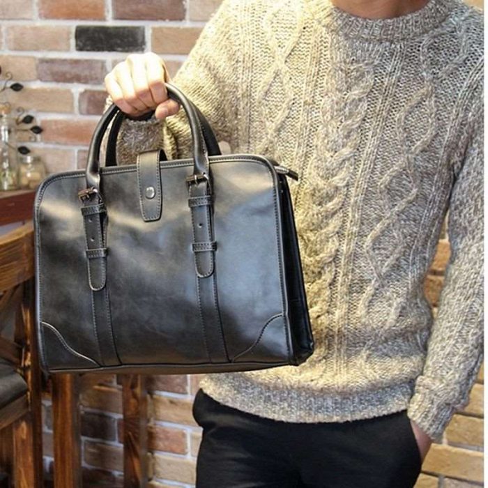 mens-luxury-leather-shoulder-carry-briefcase-747576.jpg