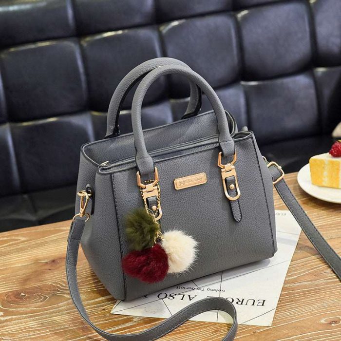 womens-bulky-leather-shoulder-bag-716515.jpg