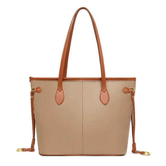 womens-cowhide-leather-commuter-tote-bag-498271.jpg