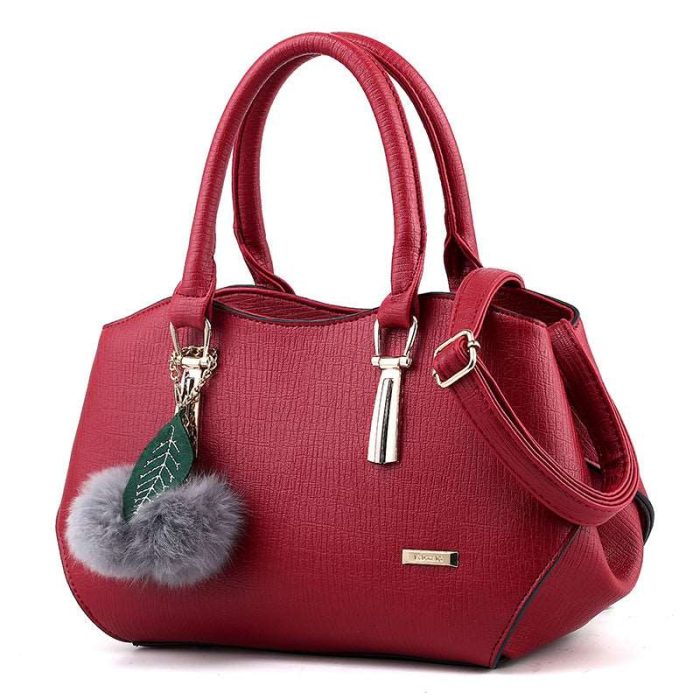 womens-elegant-medium-handbag-649329.jpg