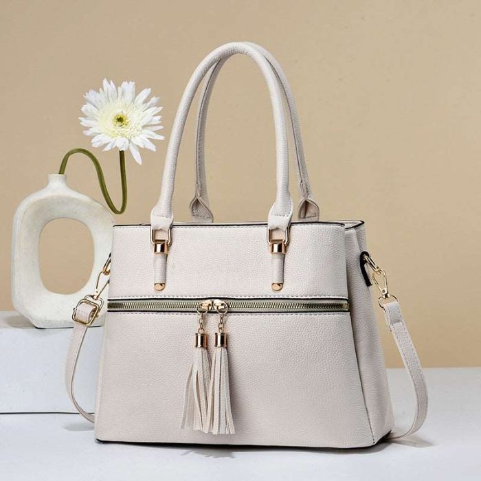 womens-large-capacity-soft-leather-tassel-shoulder-bag-225843.jpg womens-large-capacity-soft-leather-tassel-shoulder-bag-225843.jpg