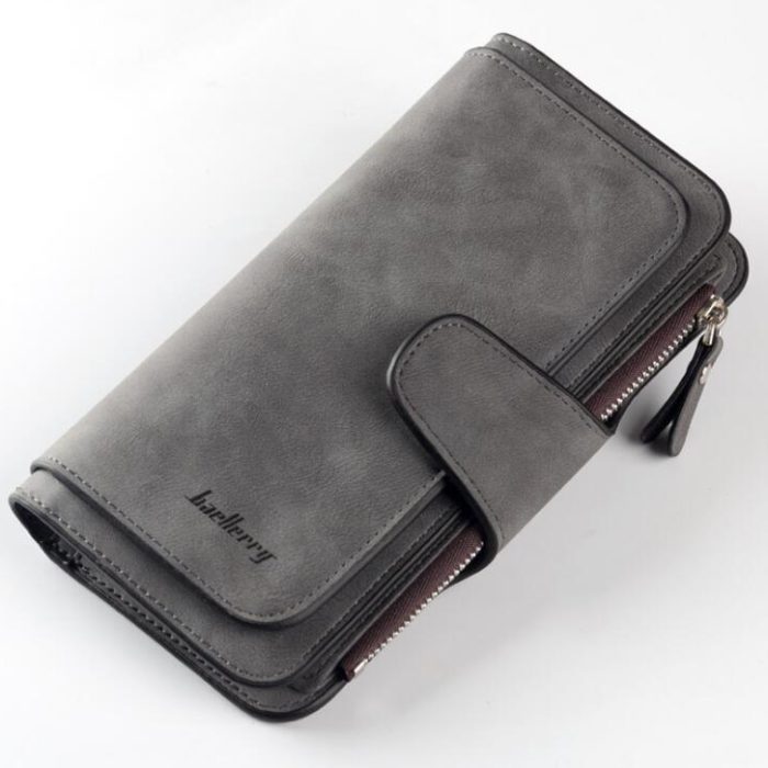 womens-magnetic-clasp-wallet-675838.jpg