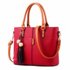womens-slung-shoulder-bag-715761.jpg